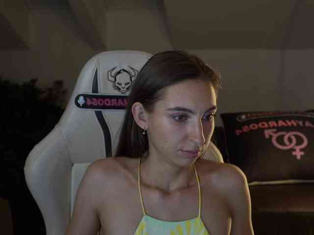 lisakiss054's live room