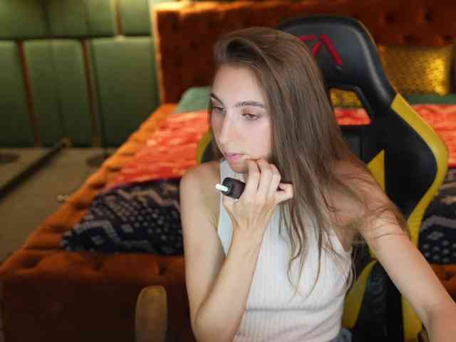 LisaKiss054 
