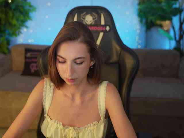 LisaKiss054 webcam