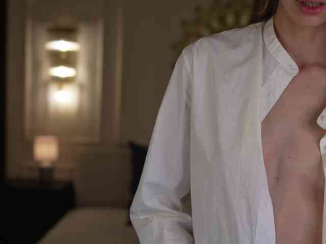 LisaKiss054