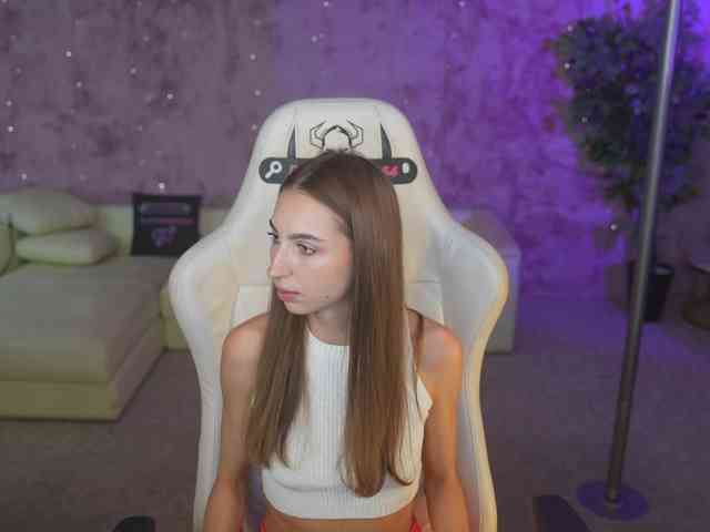 LisaKiss054 webcam