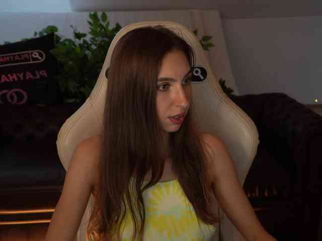 LisaKiss054 webcam