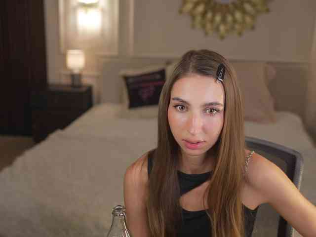 LisaKiss054 webcam
