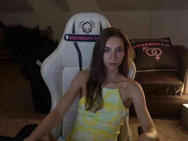 LisaKiss054 webcam