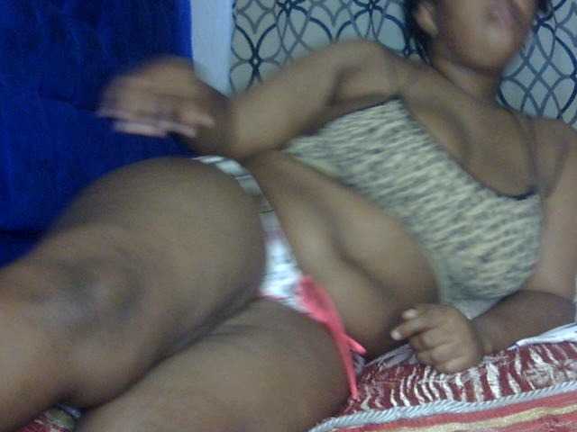 Ass-Queen live webcam show