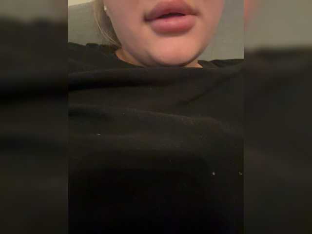 Annet7 live webcam show