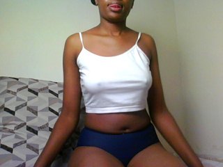 prettiegurlshanie's Live Webcam