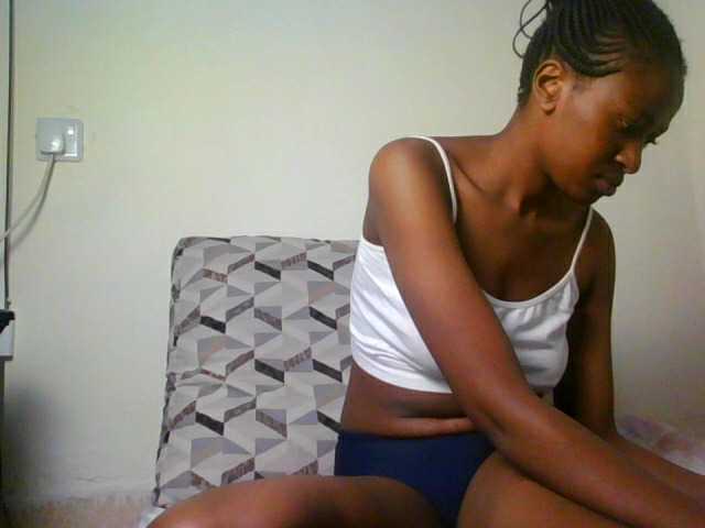 prettiegurlshanie live webcam show