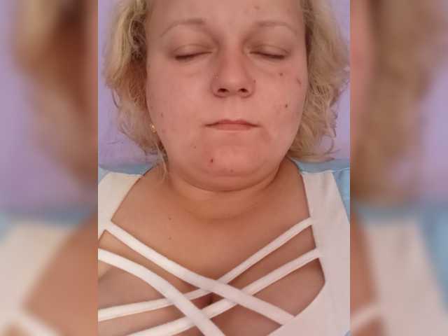 Gallina1999, en vivo ahora en BongaCams