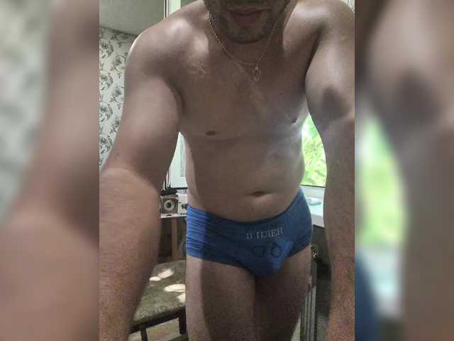 Tiger42037 live webcam show