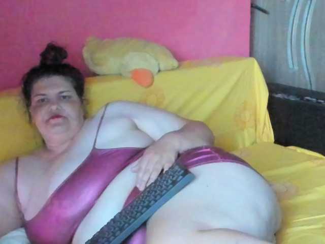 Ionysexylipspussy