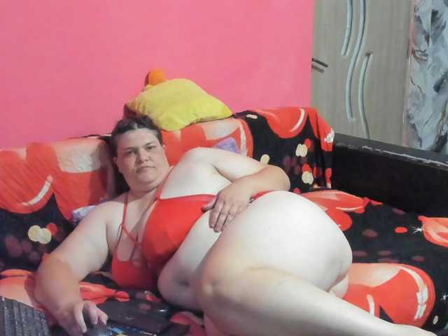 Ionysexylipspussy live cam on BongaCams