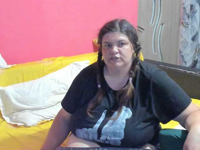 Ionysexylipspussy