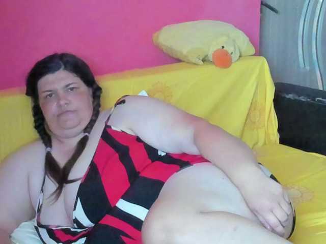 Ionysexylipspussy live cam on BongaCams