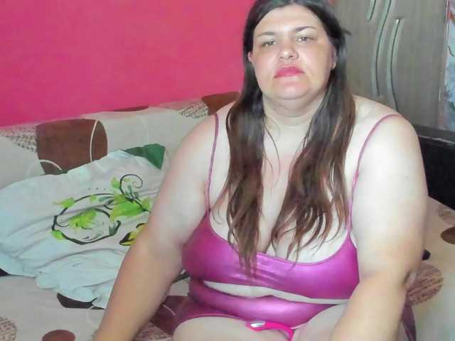 Ionysexylipspussy live cam on BongaCams