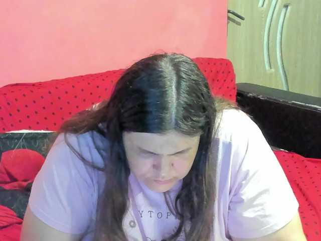 Ionysexylipspussy