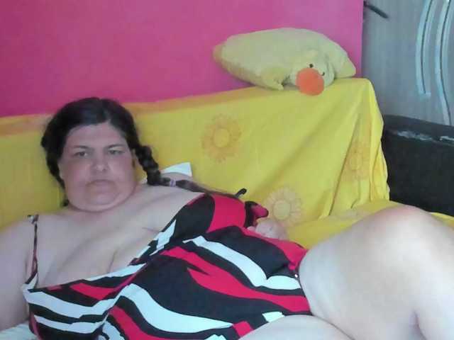 Ionysexylipspussy