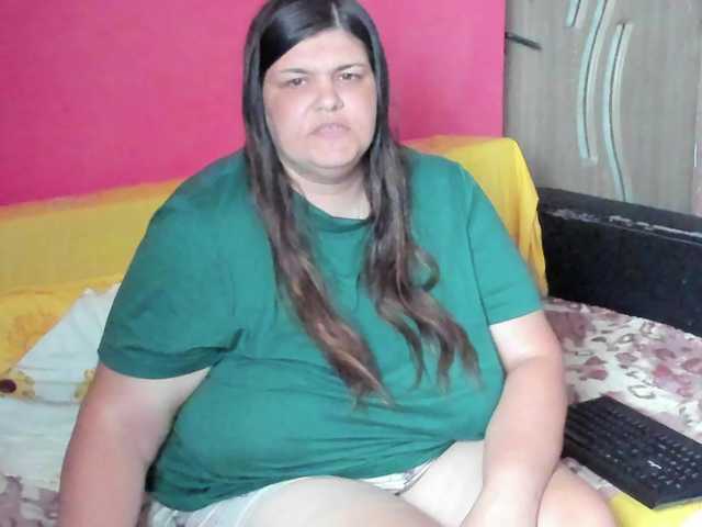 Ionysexylipspussy
