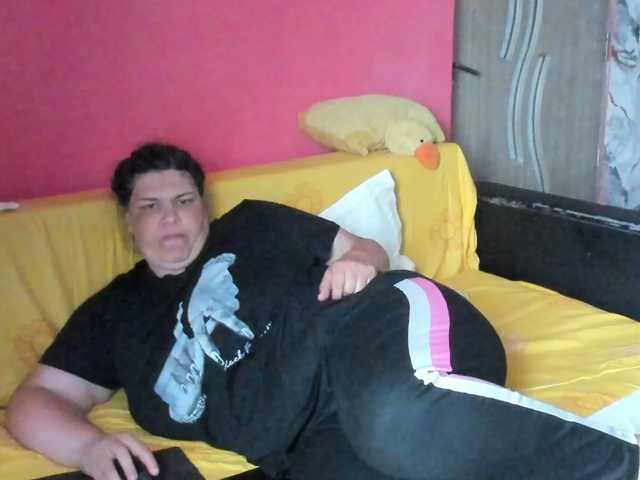 Ionysexylipspussy