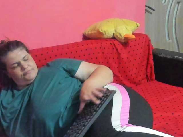Ionysexylipspussy live cam preview