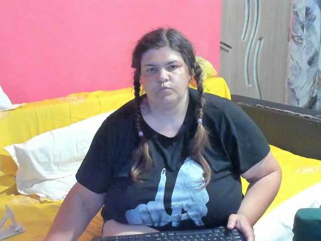 Ionysexylipspussy