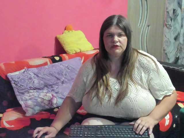 Ionysexylipspussy