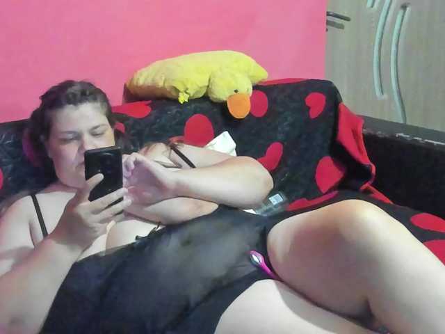 Ionysexylipspussy