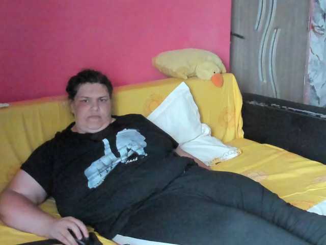 Ionysexylipspussy