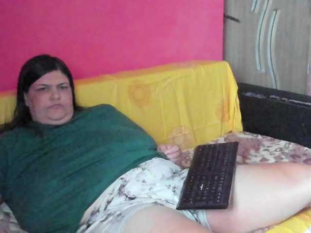 Ionysexylipspussy