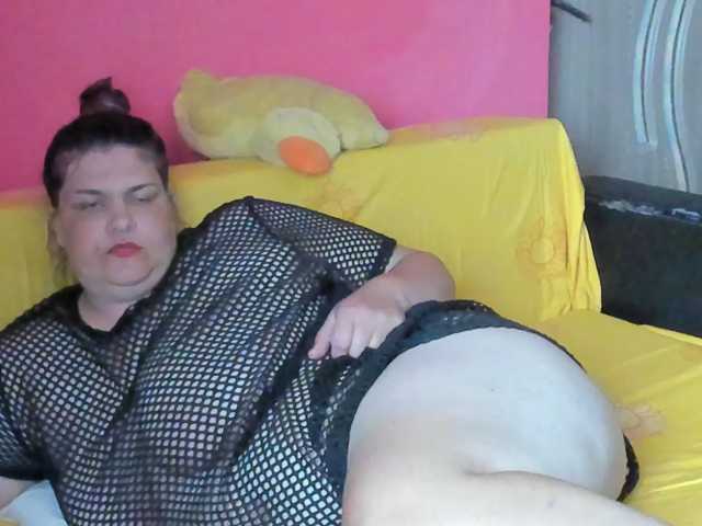 Ionysexylipspussy, live now on BongaCams