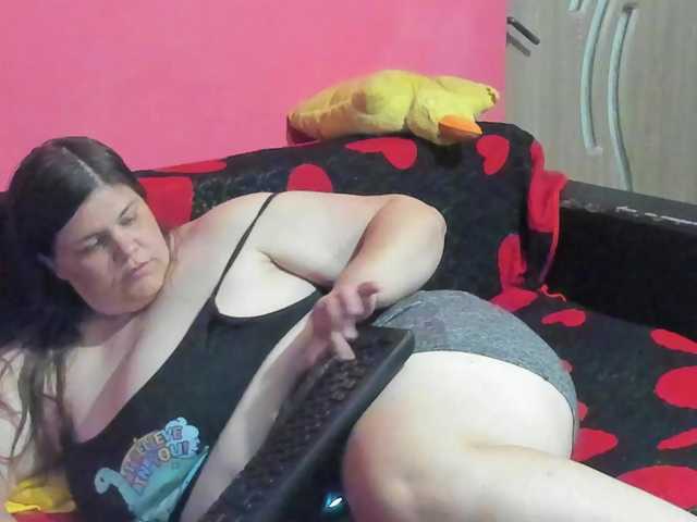 Ionysexylipspussy