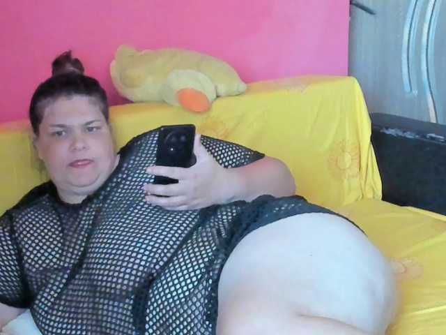 Ionysexylipspussy