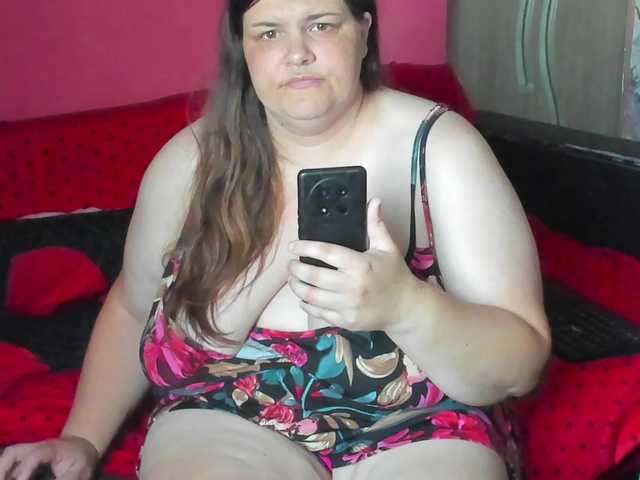 Ionysexylipspussy live webcam show