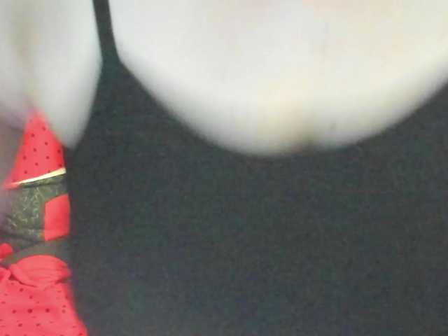 Ionysexylipspussy live cam on BongaCams