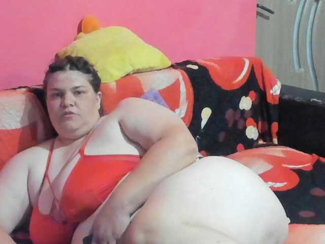 Ionysexylipspussy live cam on BongaCams