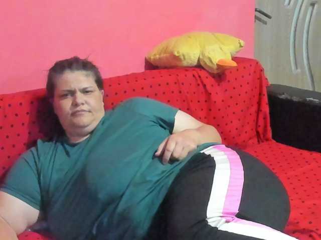 Ionysexylipspussy