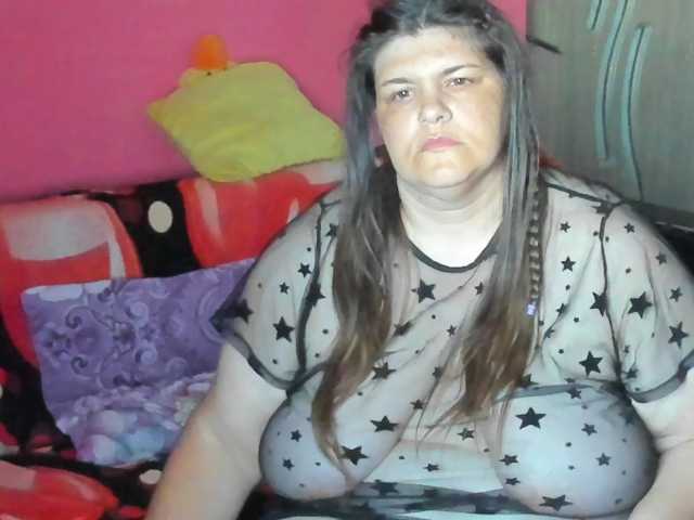 Ionysexylipspussy live cam on BongaCams