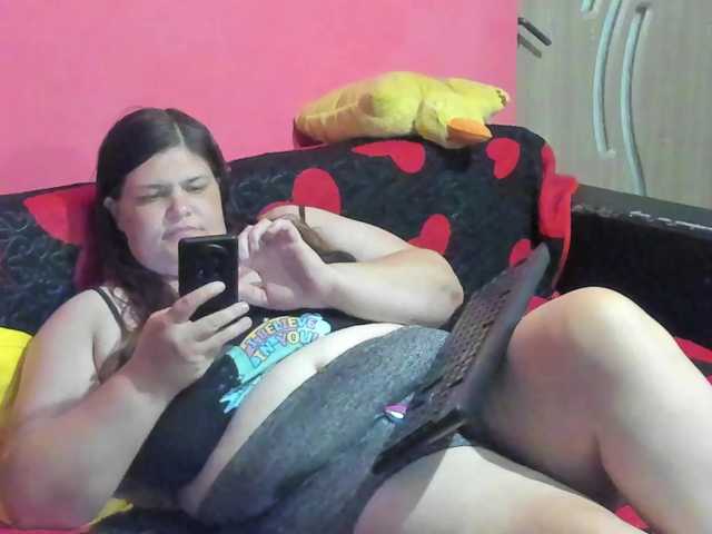 Ionysexylipspussy
