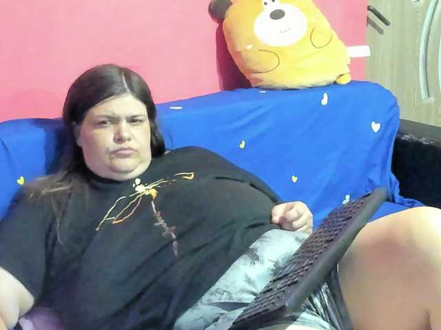 Ionysexylipspussy