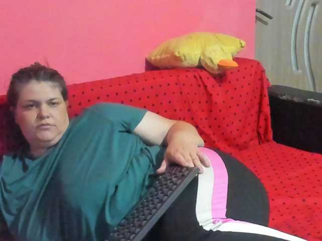 Ionysexylipspussy live cam preview
