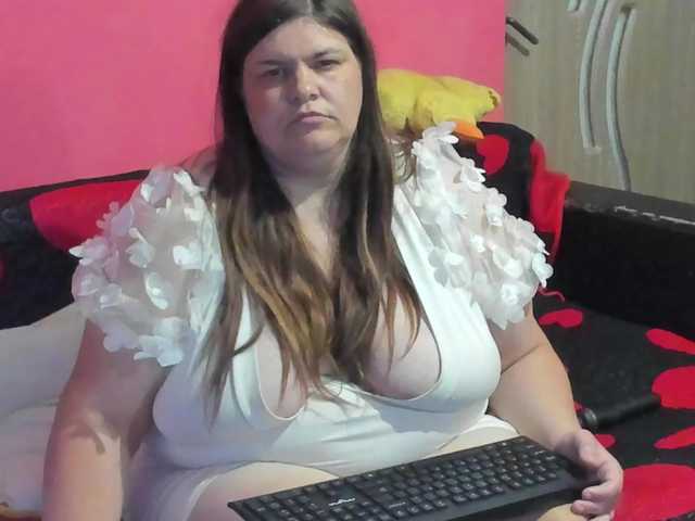Ionysexylipspussy