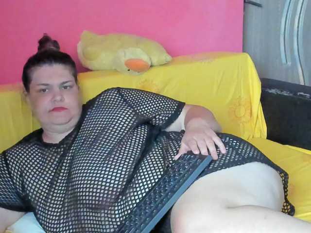 Ionysexylipspussy, live now on BongaCams