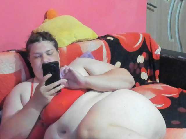 Ionysexylipspussy live cam on BongaCams