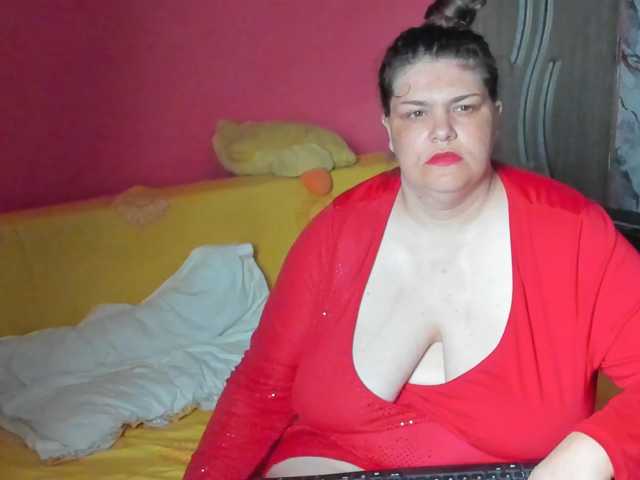 Ionysexylipspussy
