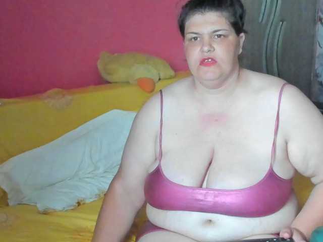 Ionysexylipspussy