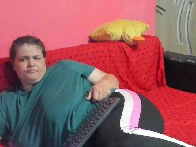 Ionysexylipspussy