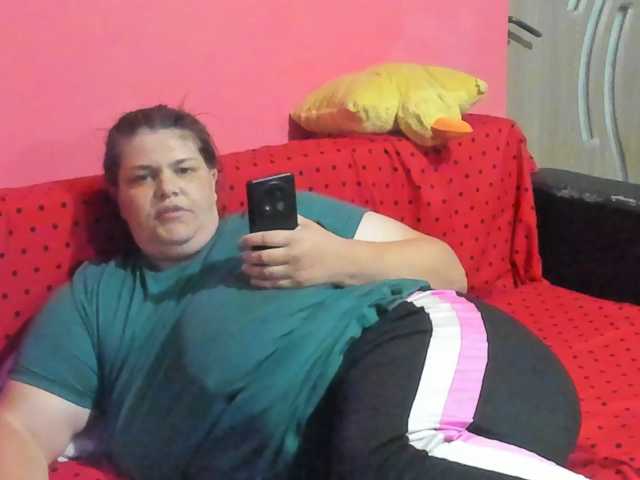 Ionysexylipspussy live cam on BongaCams