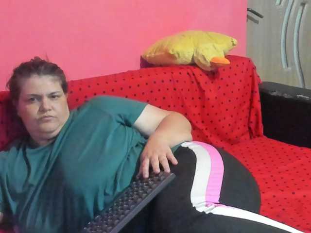 Ionysexylipspussy live cam preview