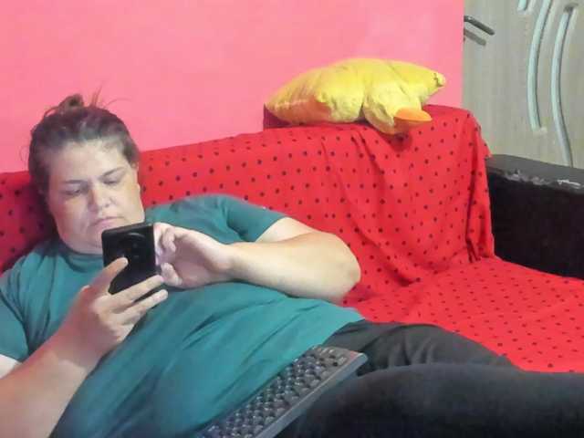 Ionysexylipspussy live cam preview