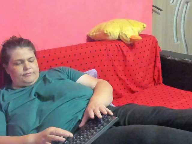 Ionysexylipspussy